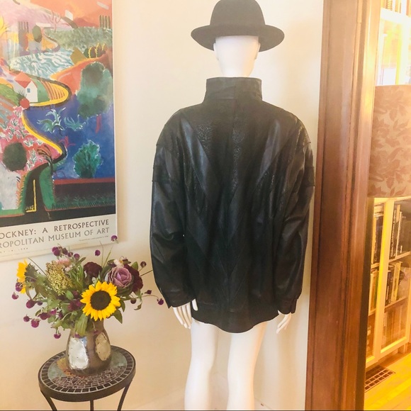 Vintage 80s leather deep green cocoon jacket - Picture 7 of 16